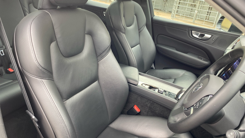 Volvo Xc60 2.0 T6 [350] RC PHEV Core Bright 5dr AWD Gtron Estate